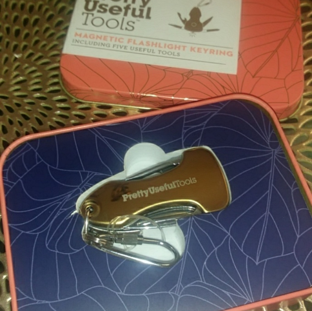 Pretty Useful Tools Set - Picture 3 of 3